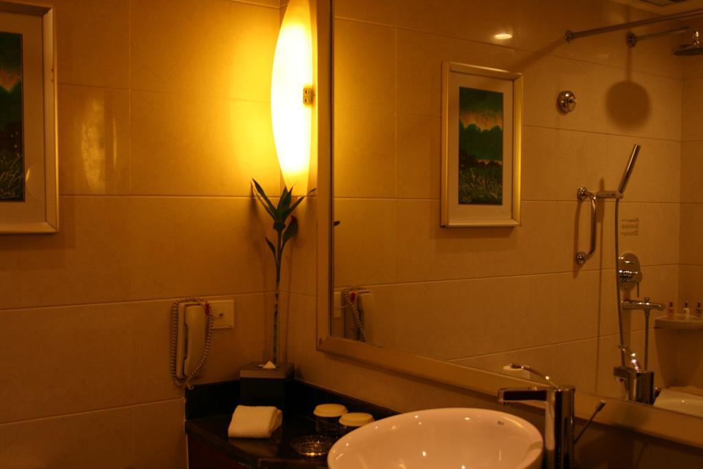 Merryland Traders Hotel 창수 객실 사진